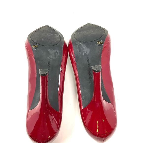BCBGeneration Red Patent Leather High Heels Woman’s Size 9B Pointed Toe - Picture 5 of 10